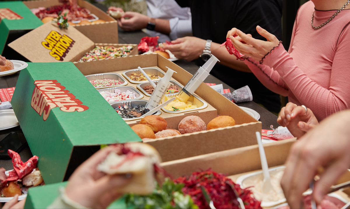 100 XMAS Party Pack with Dessert